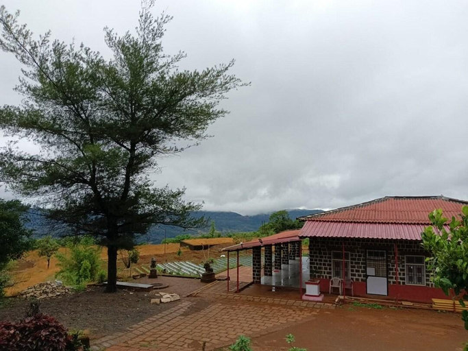 Others 5, Matru Iccha Bunglow, Satara