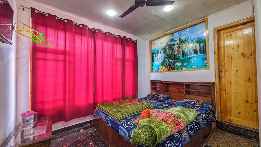 Bedroom 5, Snow Inn Kargil, Kargil