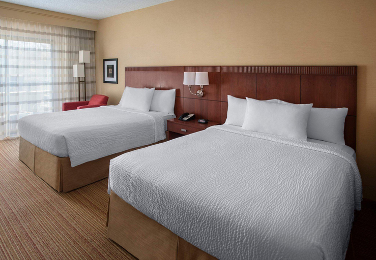 Bedroom 3, Sonesta Select Whippany Hanover, Morris