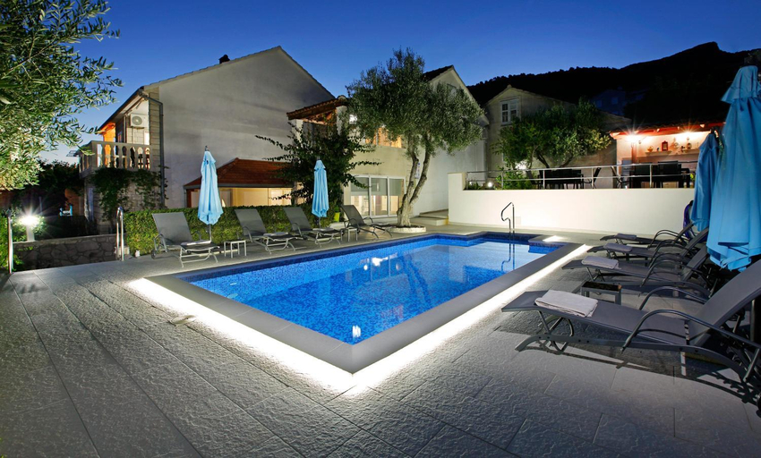 Others 5, Apartments Semper - HEATED POOL, Bol