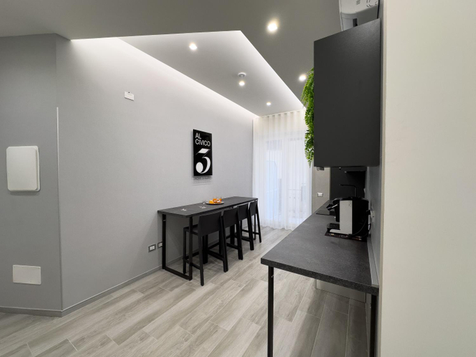 Others 3, Al Civico3 Home & Suites, Salerno
