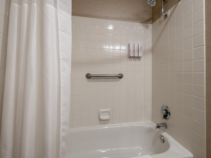 Bathroom 6
