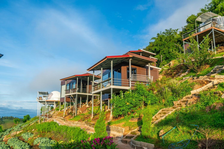 Exterior & Views 1, MonLannaHomesty, Mae Rim