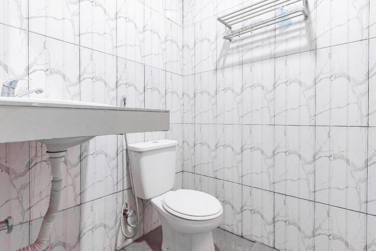 Bathroom 4