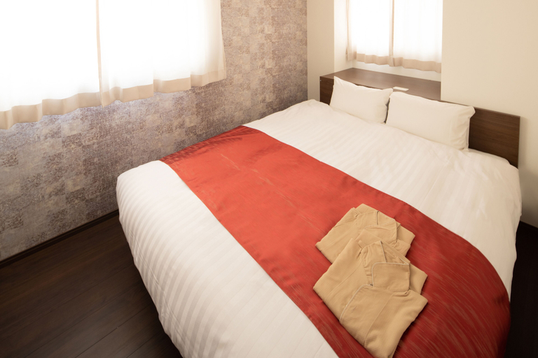 Bedroom 4, Coruscant Hotel Nagasaki Station 2, Nagasaki