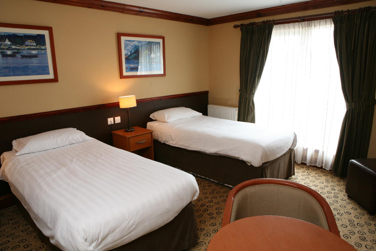 Bedroom 5, Waterhouse Inn, West Dunbartonshire