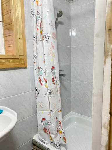 Bathroom 3, Svetlaya Polyana, Djety-Oguz
