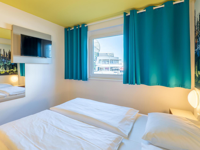 Bedroom 9