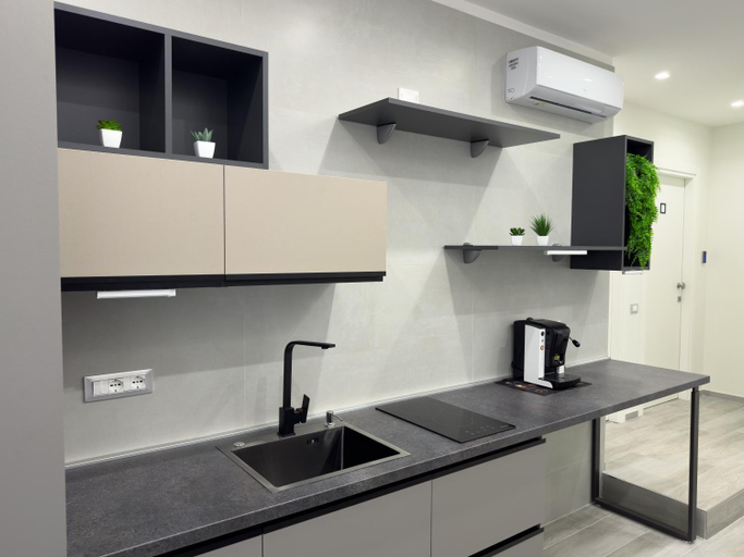 Others 5, Al Civico3 Home & Suites, Salerno