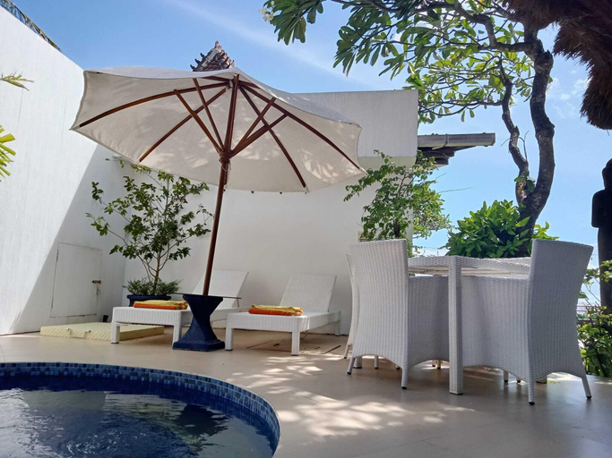 Swimming Pool 2