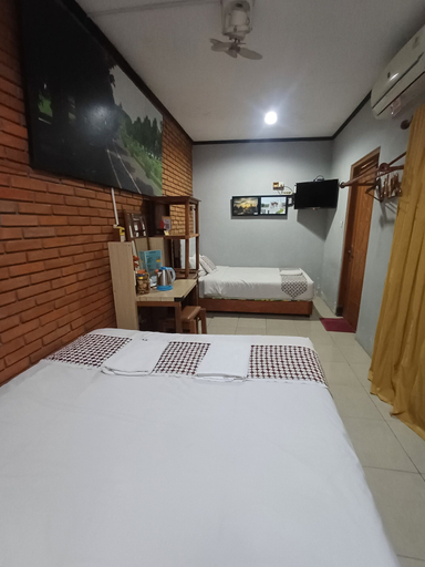 Bedroom 3, Sudarno Syariah Homestay, Magelang