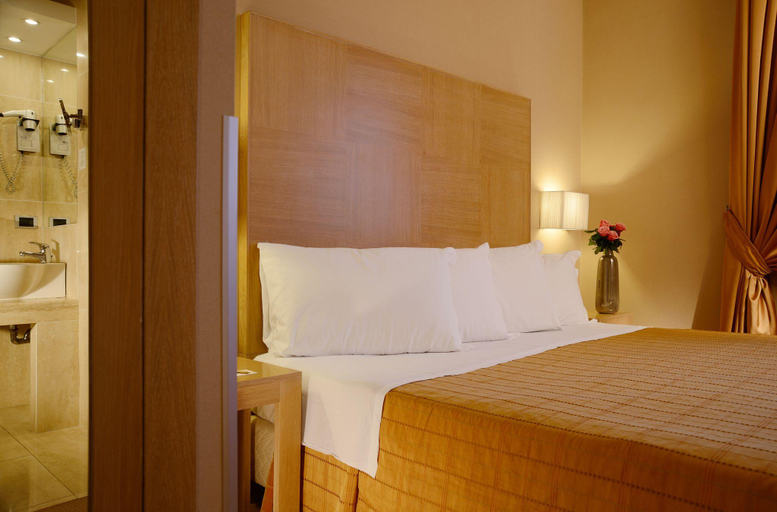 Bedroom 15