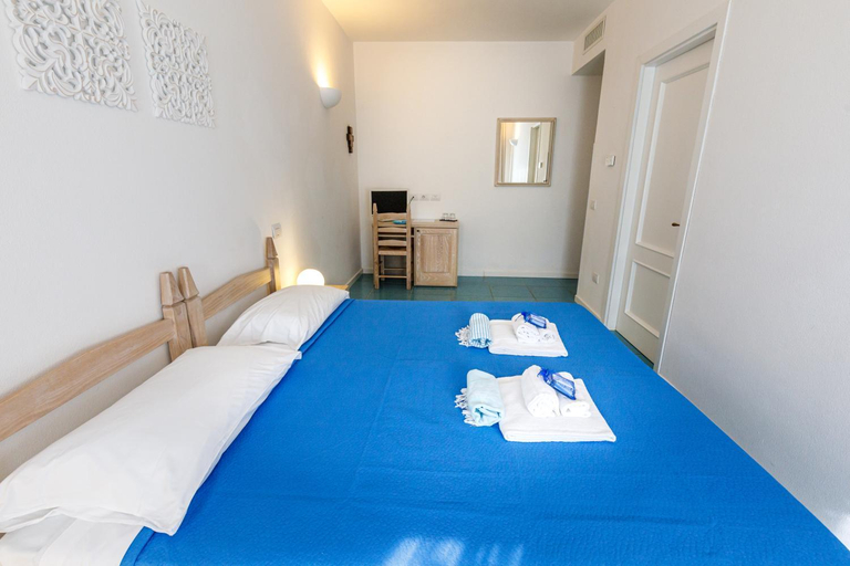 Bedroom 3, Villa Tre Mari, Cagliari
