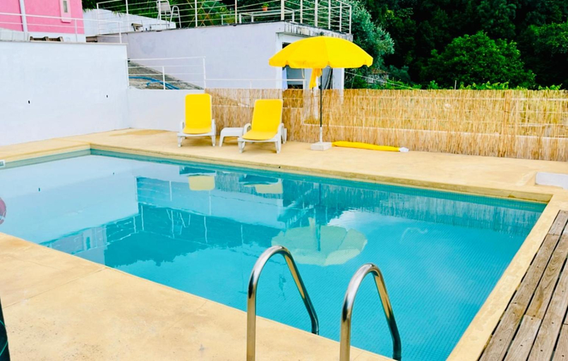 Others 3, Alto Guest room, Lousã