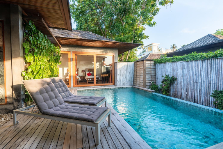 Swimming Pool 4