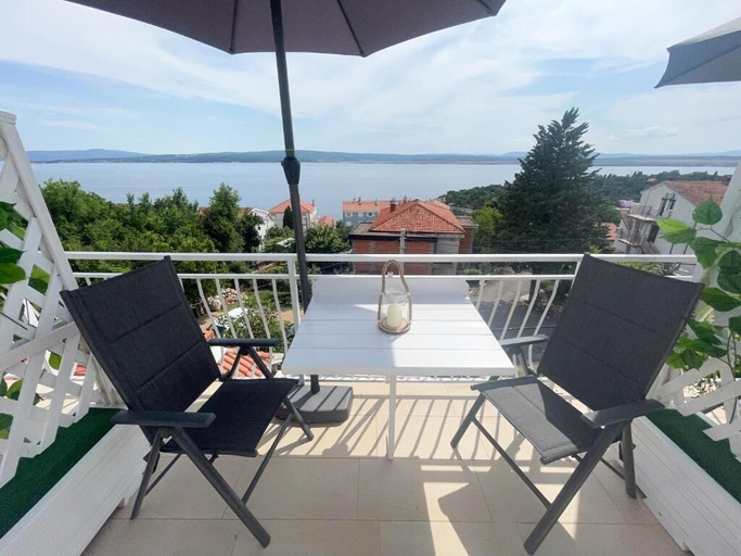 Others 4, Apartmani Florijan 2, Crikvenica