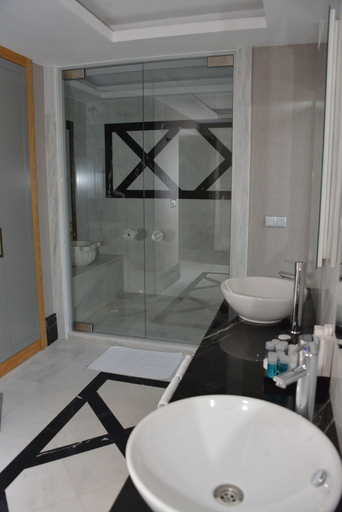 Bathroom 5, Imperial Turkiz Resort Hotel - All inclusive, Kemer