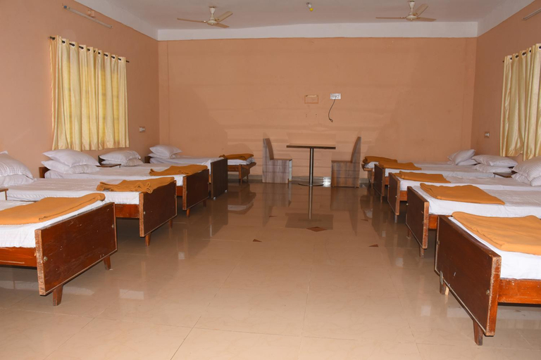 Bedroom 2, KSTDC Hotel Mayura Bharachukki, Shivanasamudra, Chamrajnagar