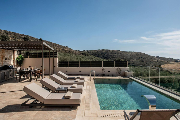 Others 4, Villas Paradise, Faistos
