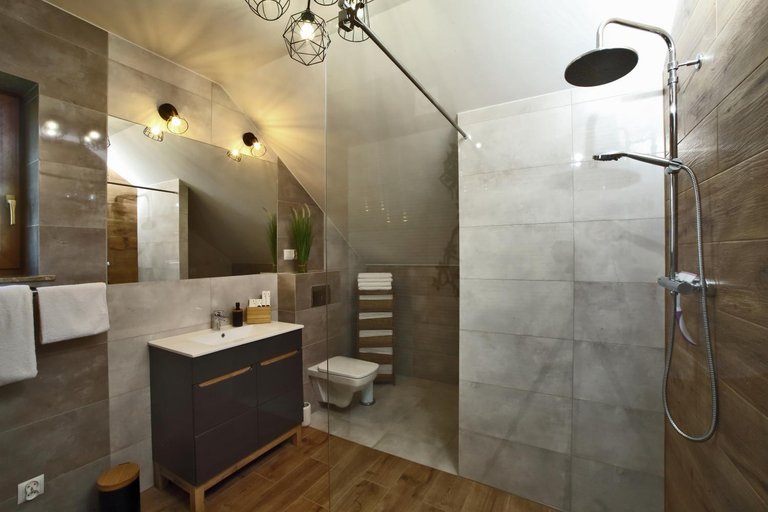 Bathroom 3, Dom w Lubiatowie caloroczny, Wejherowo