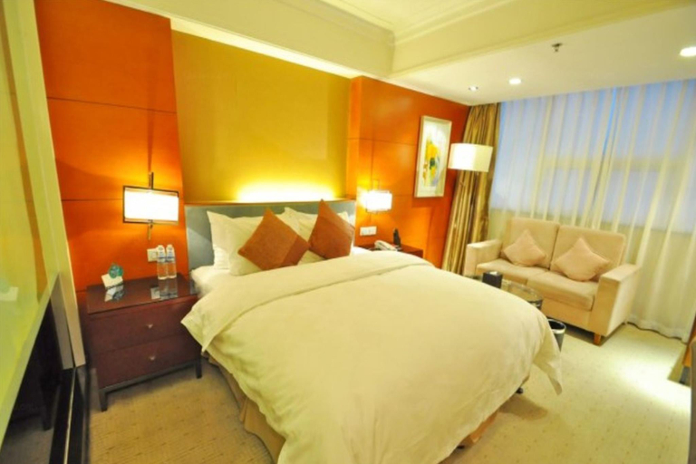 Bedroom, Blue Horizon Hotel, Linyi