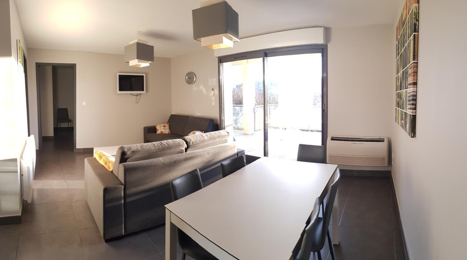 Bedroom 2, Appartement Le Saint Nazaire - Les Balcons de la Cite, Aude