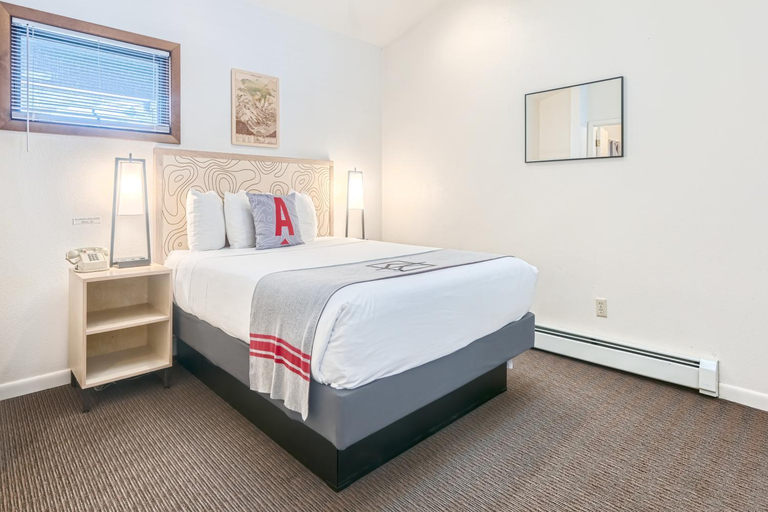 Bedroom 18