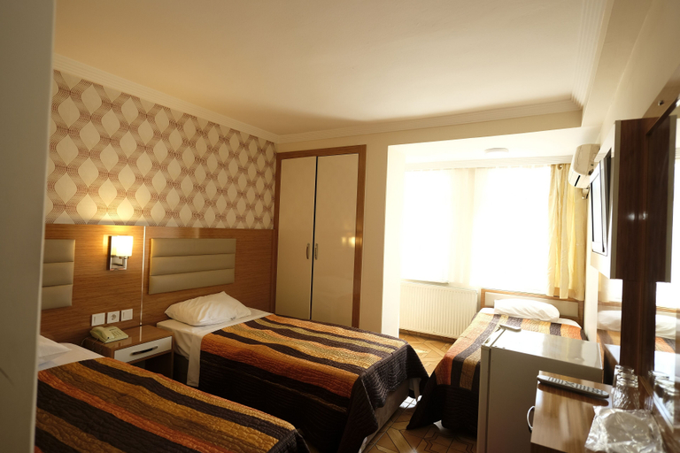 Bedroom 4, Hotel Ozbek, Fatih