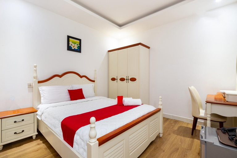 Bedroom 6