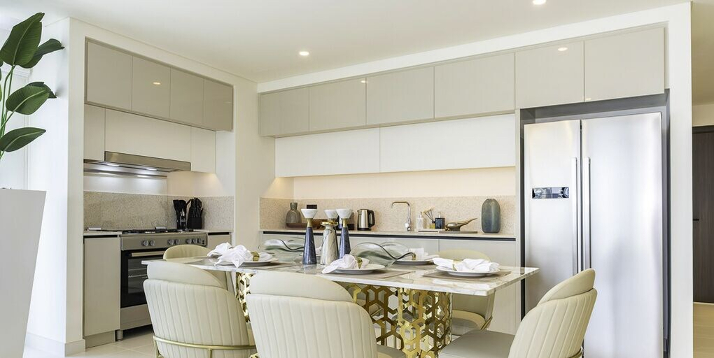 Others 5, LUX The Marina Vista Beachfront Suite 3, Dubai