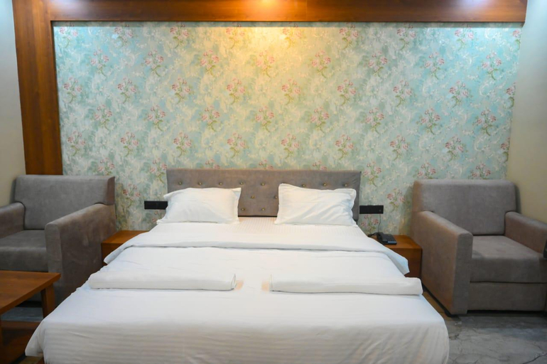 Bedroom 3, Shivanta Hotel & Resort By Basotel, Deoghar
