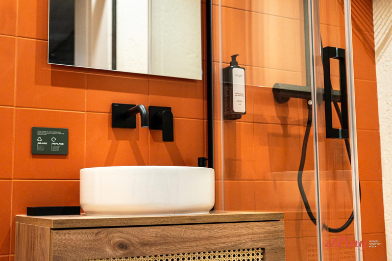 Bathroom 4, Stuart Rooms Gzira Promenade