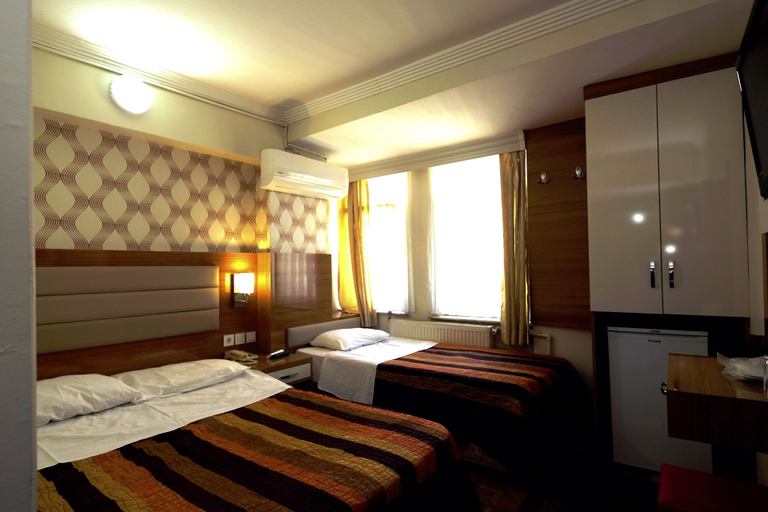 Bedroom 2, Hotel Ozbek, Fatih
