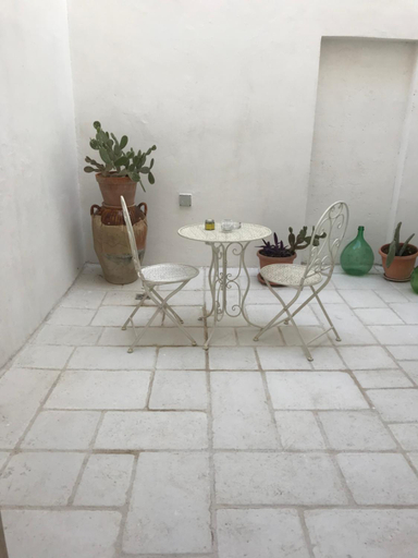 Others 2, Donna Michelina dimora B&B, Lecce