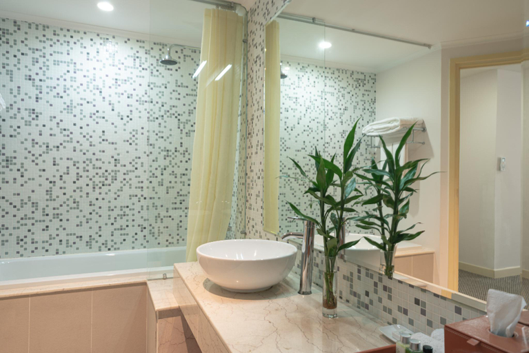 Bathroom 5
