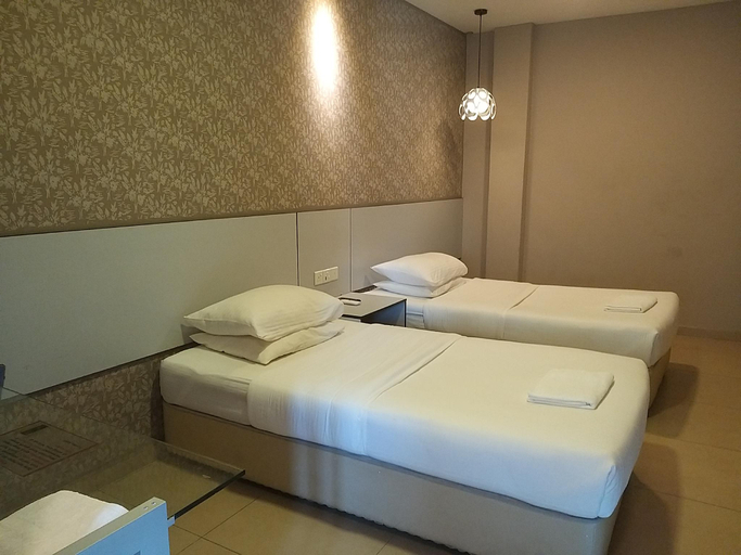 Bedroom 8