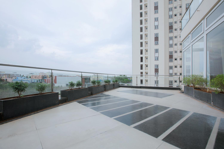 Exterior & Views 19