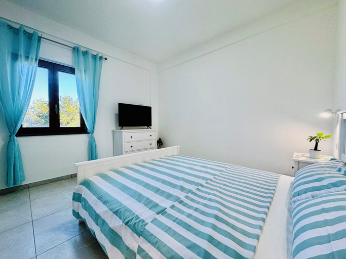 Bedroom 2, YourHome - Relais Sant'Anna, Napoli