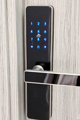 Others 5, Flamingo Hotel, Pitesti