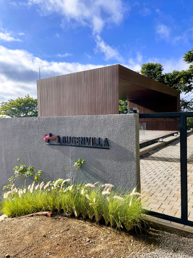 Exterior & Views 2, Bugenvilla Bandung, 4BR, Heated Swimming Pool, Bandung