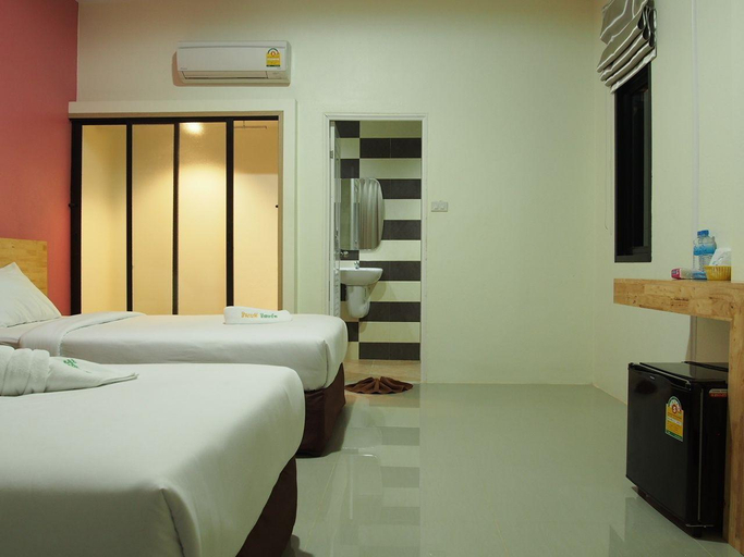 Bedroom 12