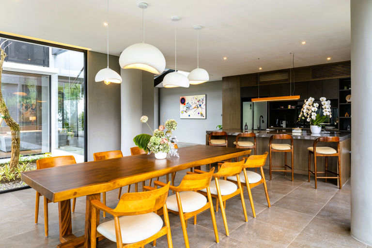 Food & Drinks, Bugenvilla Bandung, 4BR, Heated Swimming Pool, Bandung