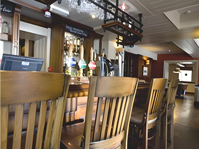 Food & Drinks, Black Lion Hotel, Conwy