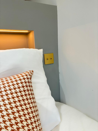 5, Hotel Paris Amore, Paris