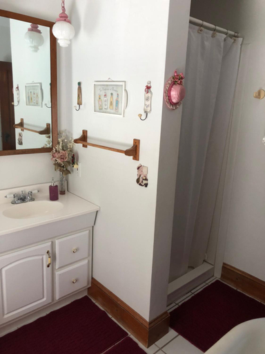 Bathroom 4