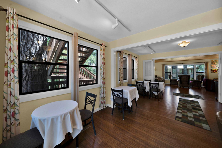 Food & Drinks 4, The Inn at Shasta Lake, Shasta