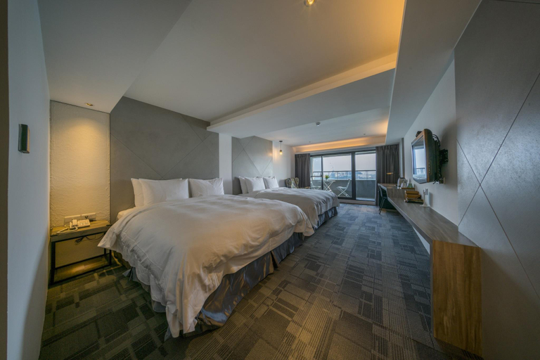 Bedroom 3, Watermark Hotel-The Harbour, Kaohsiung