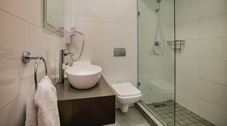 Bathroom 5, 9 On Barrack, City of Cape Town