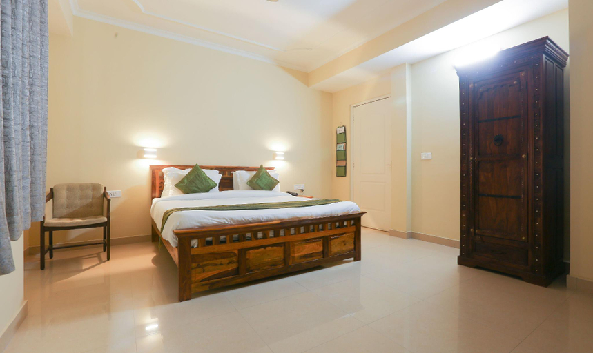 Bedroom 27