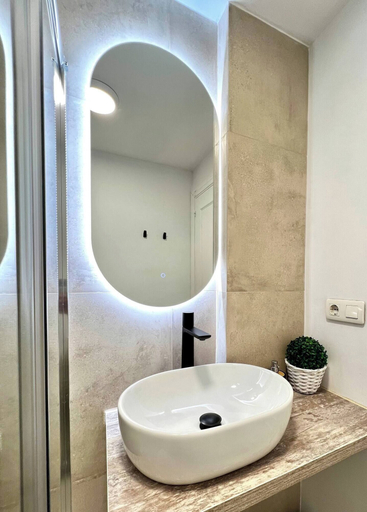 Bathroom, Modern apartment in Juan de Austria, Málaga